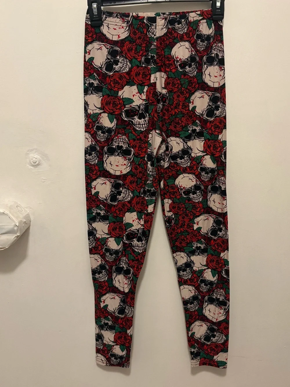 Red Rose & Skull Print Leggings